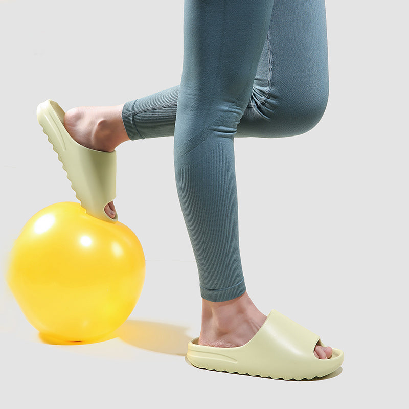 Women's Elevated Platform Slides